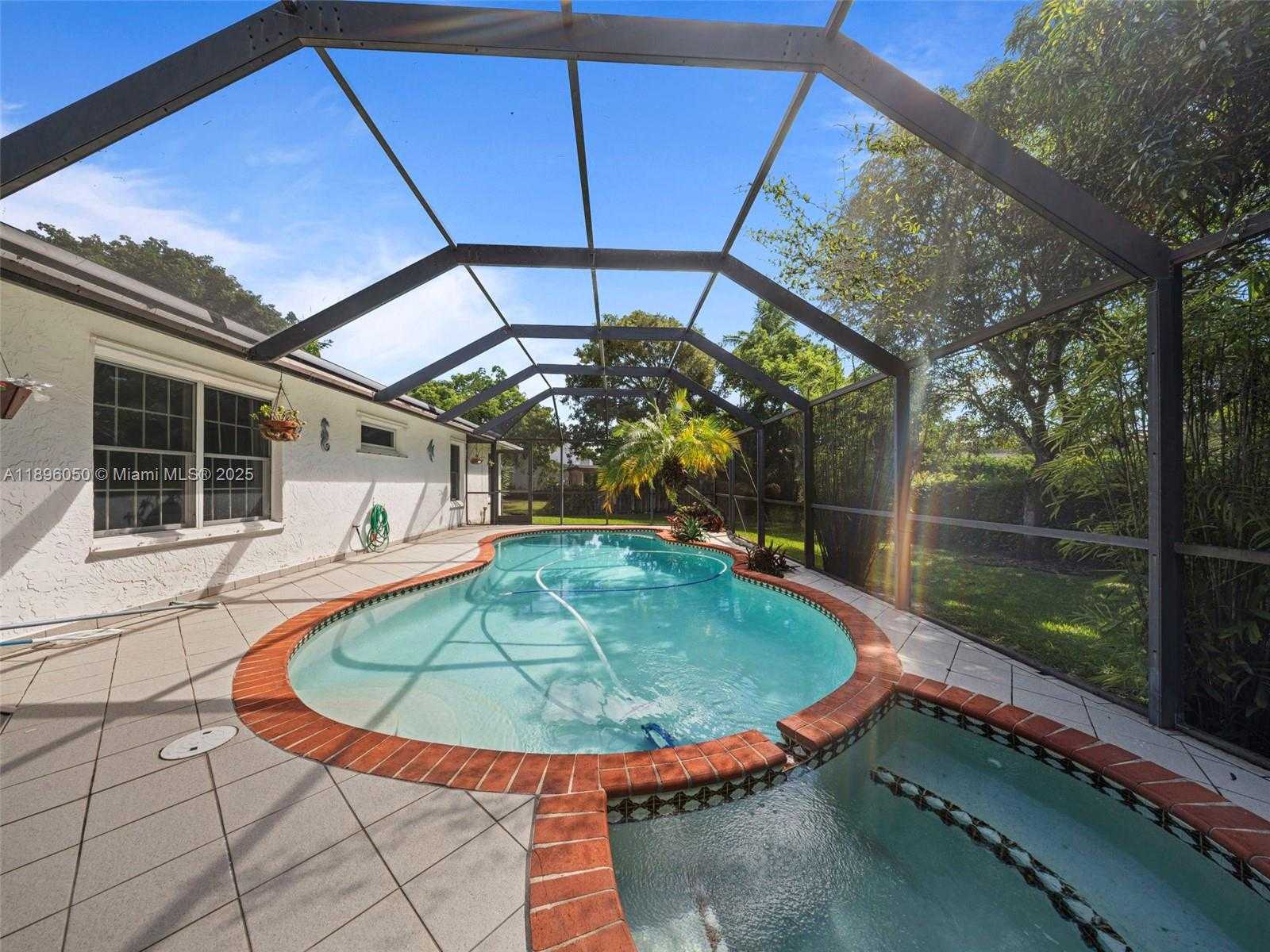 Small Image of 8520 SOUTH WEST 179TH ST, Palmetto Bay Number 25