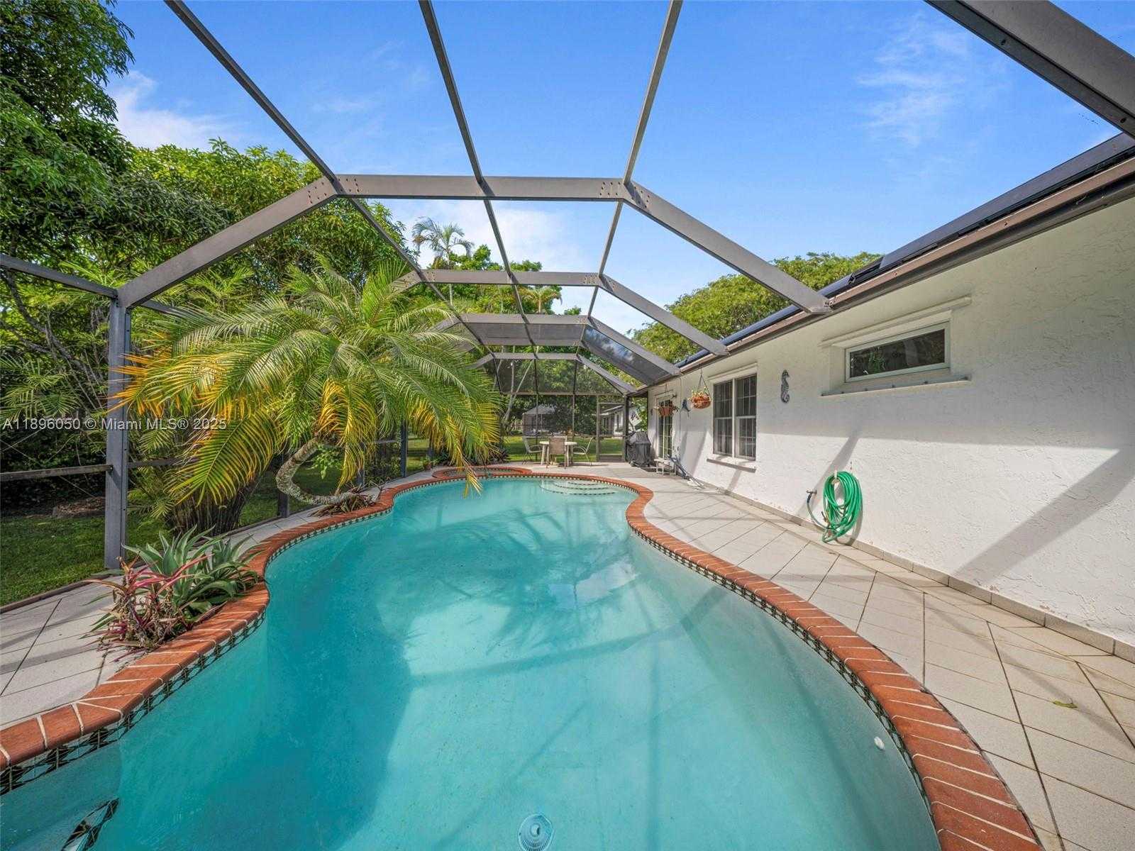 Small Image of 8520 SOUTH WEST 179TH ST, Palmetto Bay Number 26