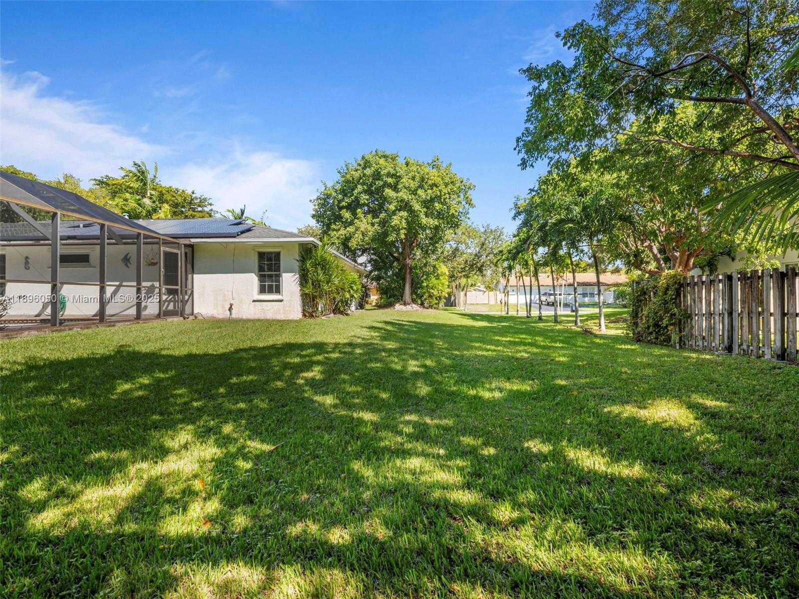 Small Image of 8520 SOUTH WEST 179TH ST, Palmetto Bay Number 30