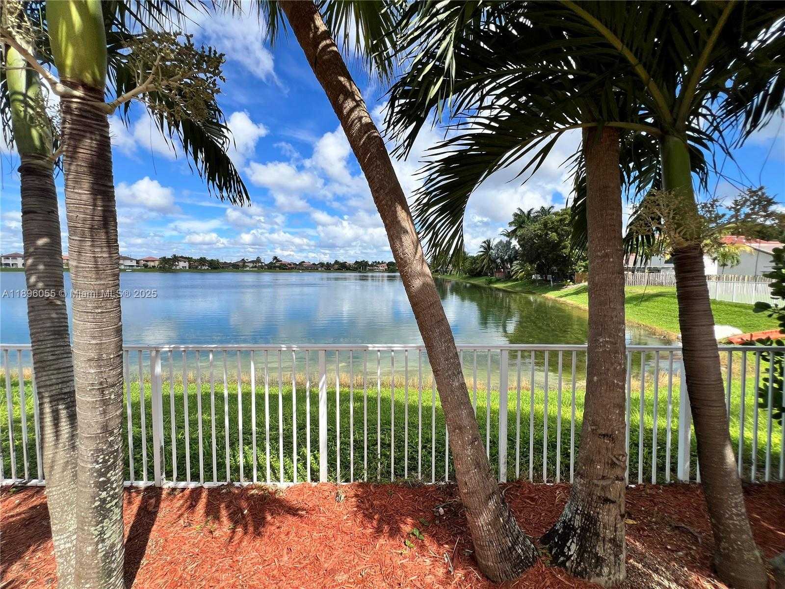 Small Image of 12247 SOUTH WEST 140TH ST, Miami Number 13