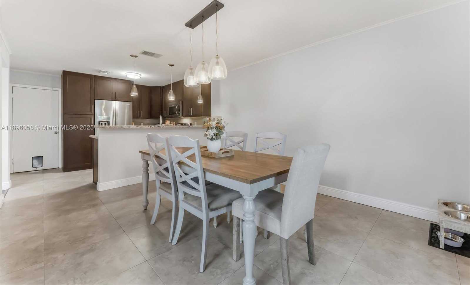Small Image of 180 NORTH WEST 118TH DR, Coral Springs Number 11