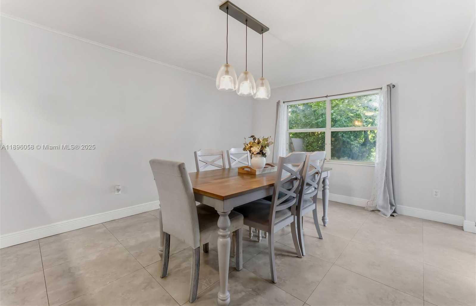 Small Image of 180 NORTH WEST 118TH DR, Coral Springs Number 12