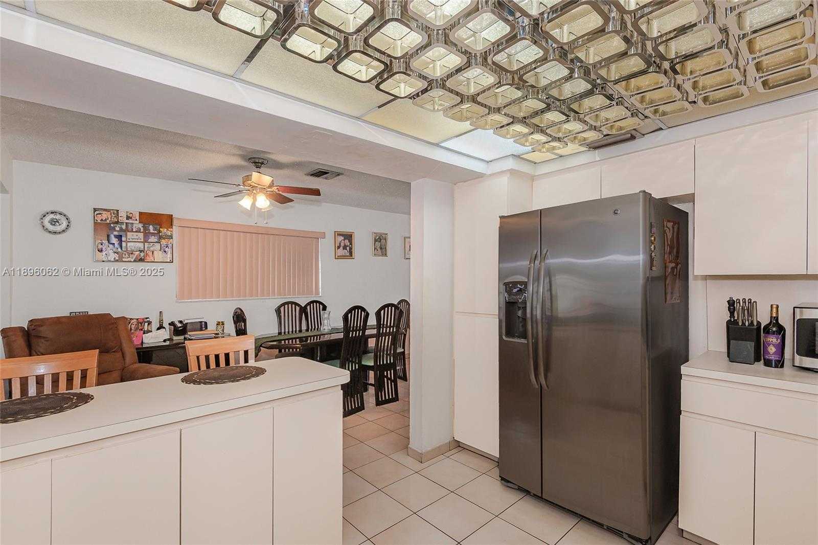 Small Image of 3920 WEST 3RD AVE, Hialeah Number 16