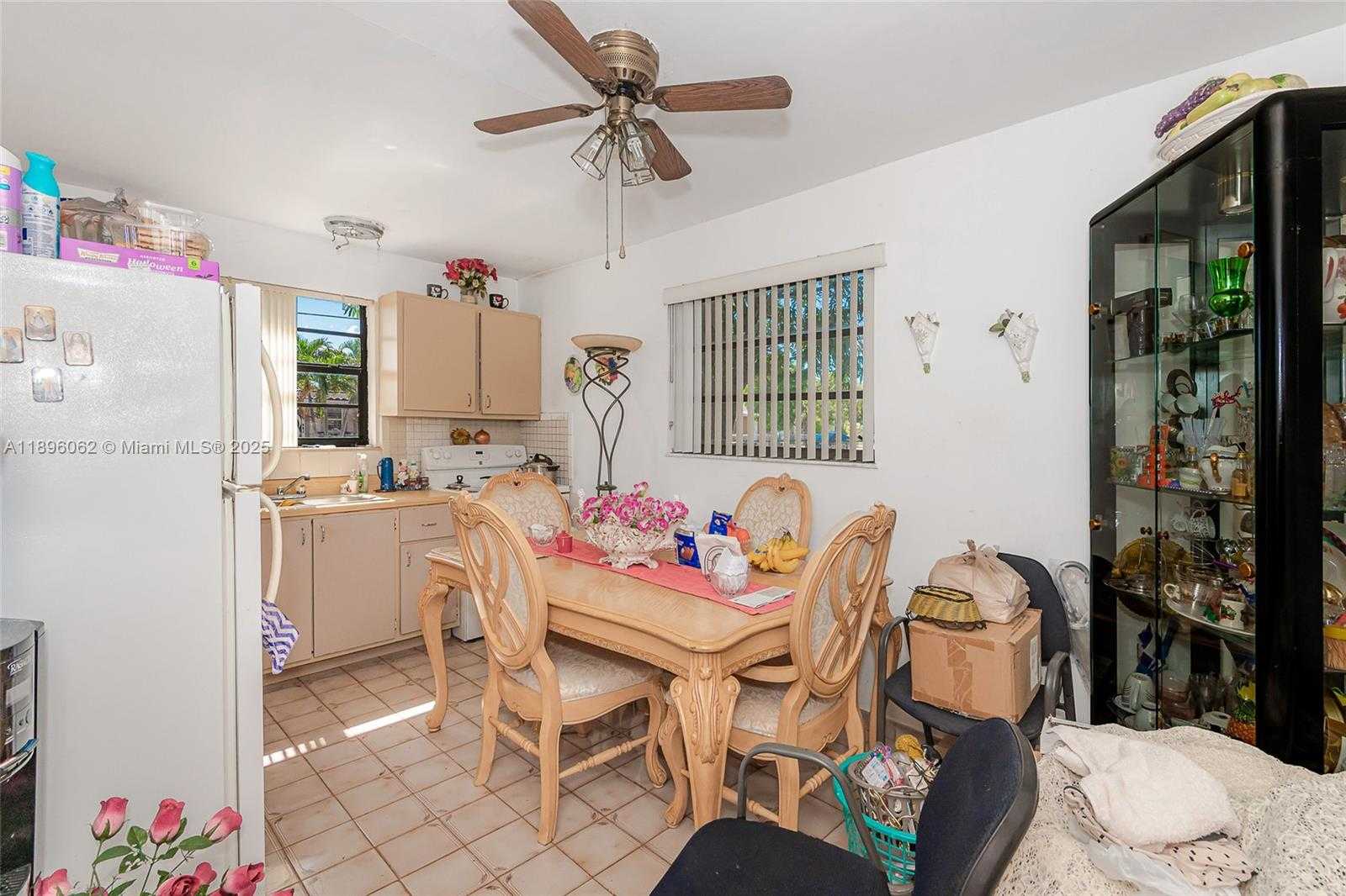Small Image of 3920 WEST 3RD AVE, Hialeah Number 28