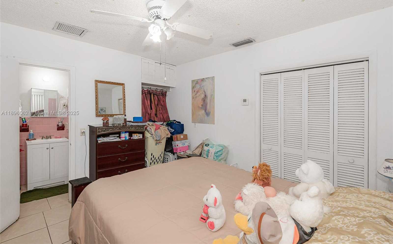 Small Image of 3920 WEST 3RD AVE, Hialeah Number 30
