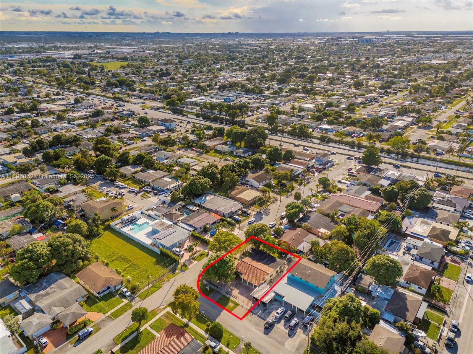 Small Image of 3920 WEST 3RD AVE, Hialeah Number 5