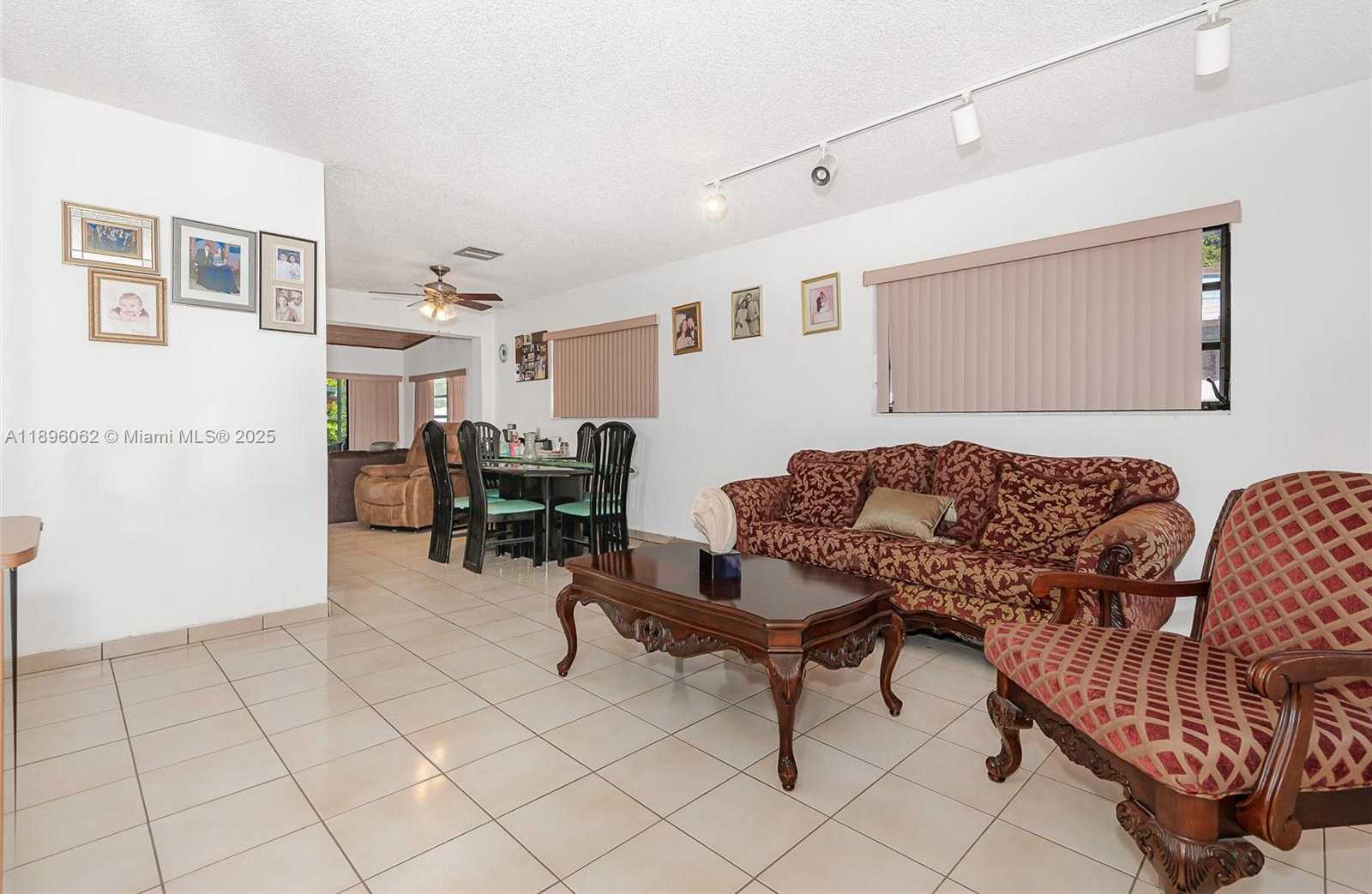 Small Image of 3920 WEST 3RD AVE, Hialeah Number 9