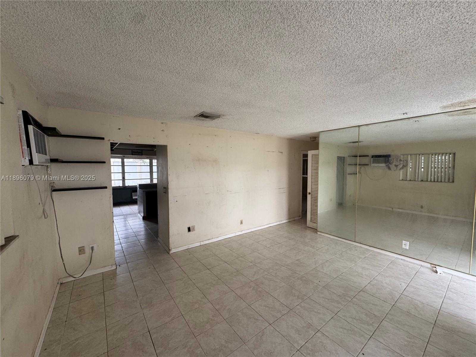 Small Image of 2605 NORTH WEST 55TH ST, Tamarac Number 6