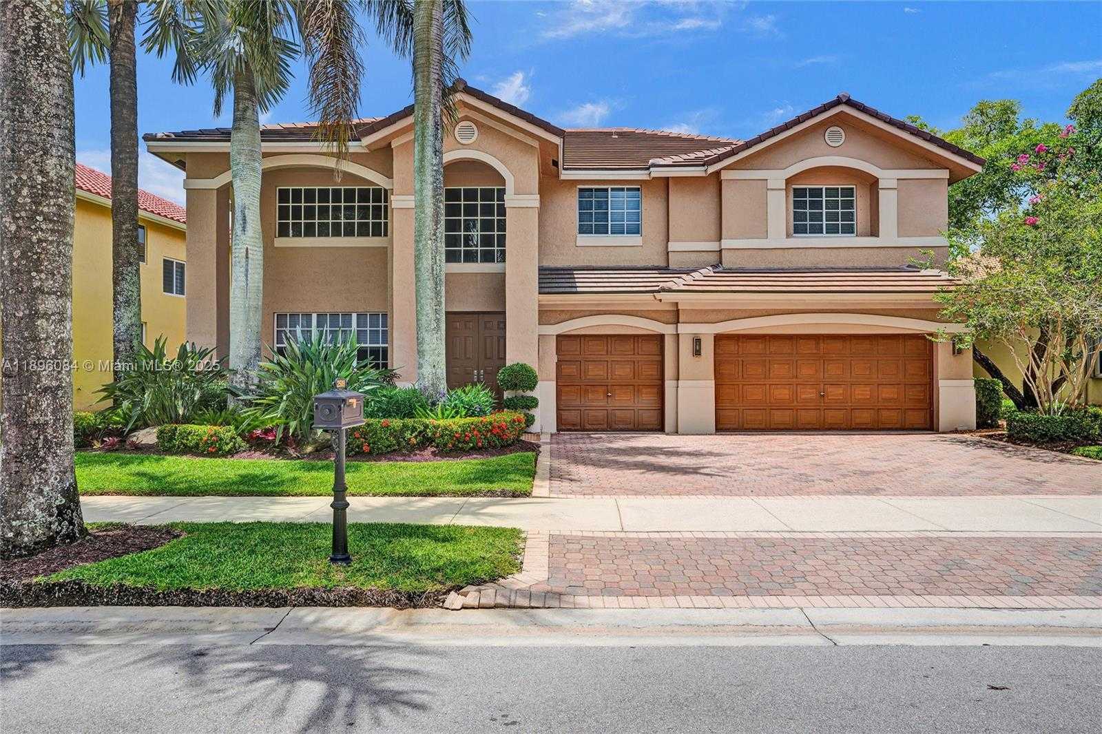 Small Image of 2509 HUNTERS RUN WAY, Weston Number 36