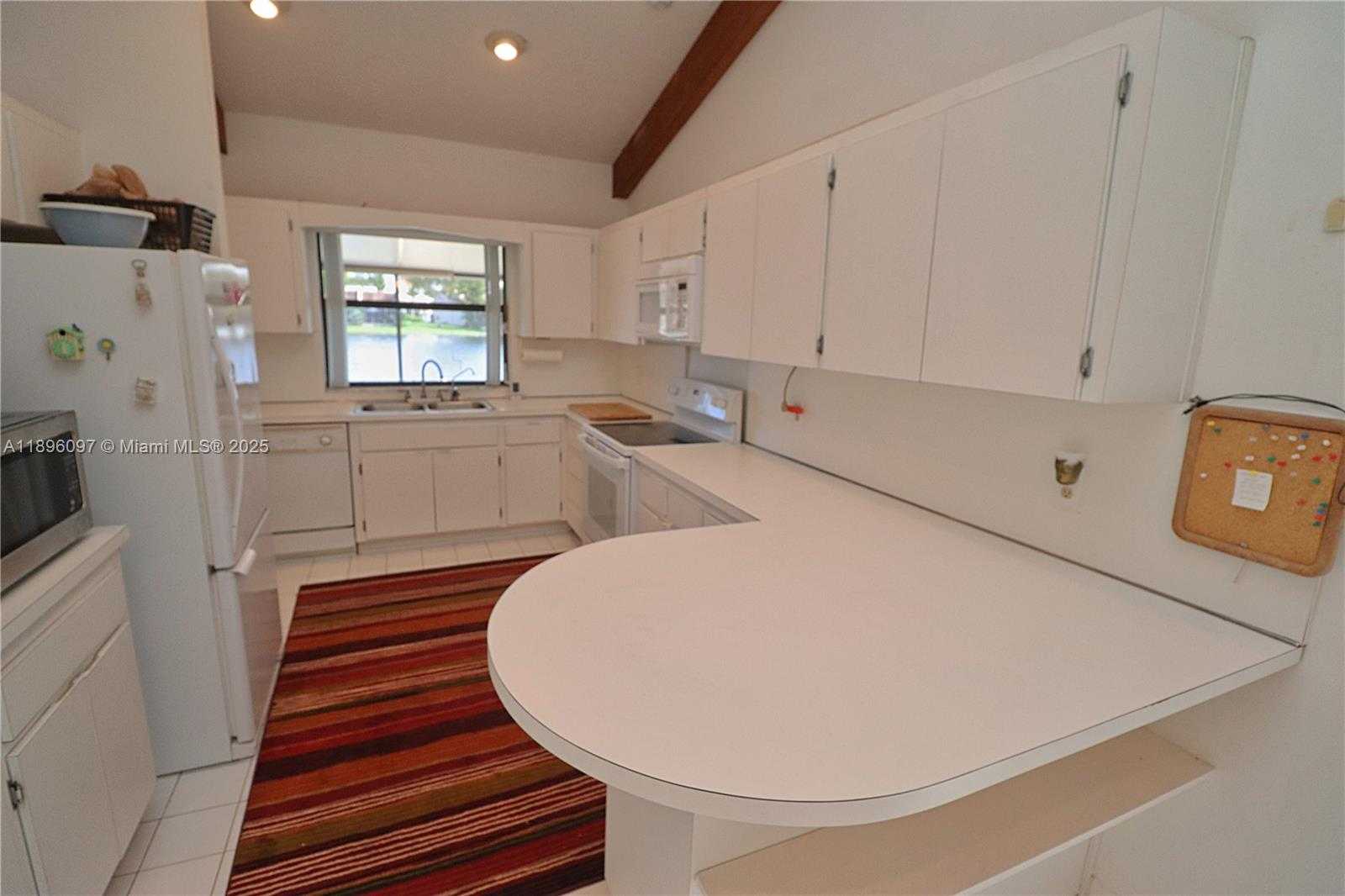Small Image of 1351 NORTH WEST 114TH AVE, Pembroke Pines Number 11