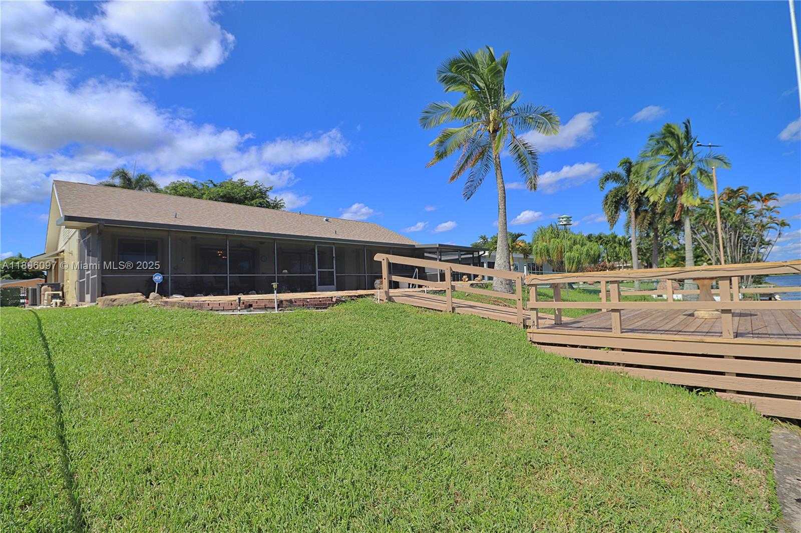 Small Image of 1351 NORTH WEST 114TH AVE, Pembroke Pines Number 35