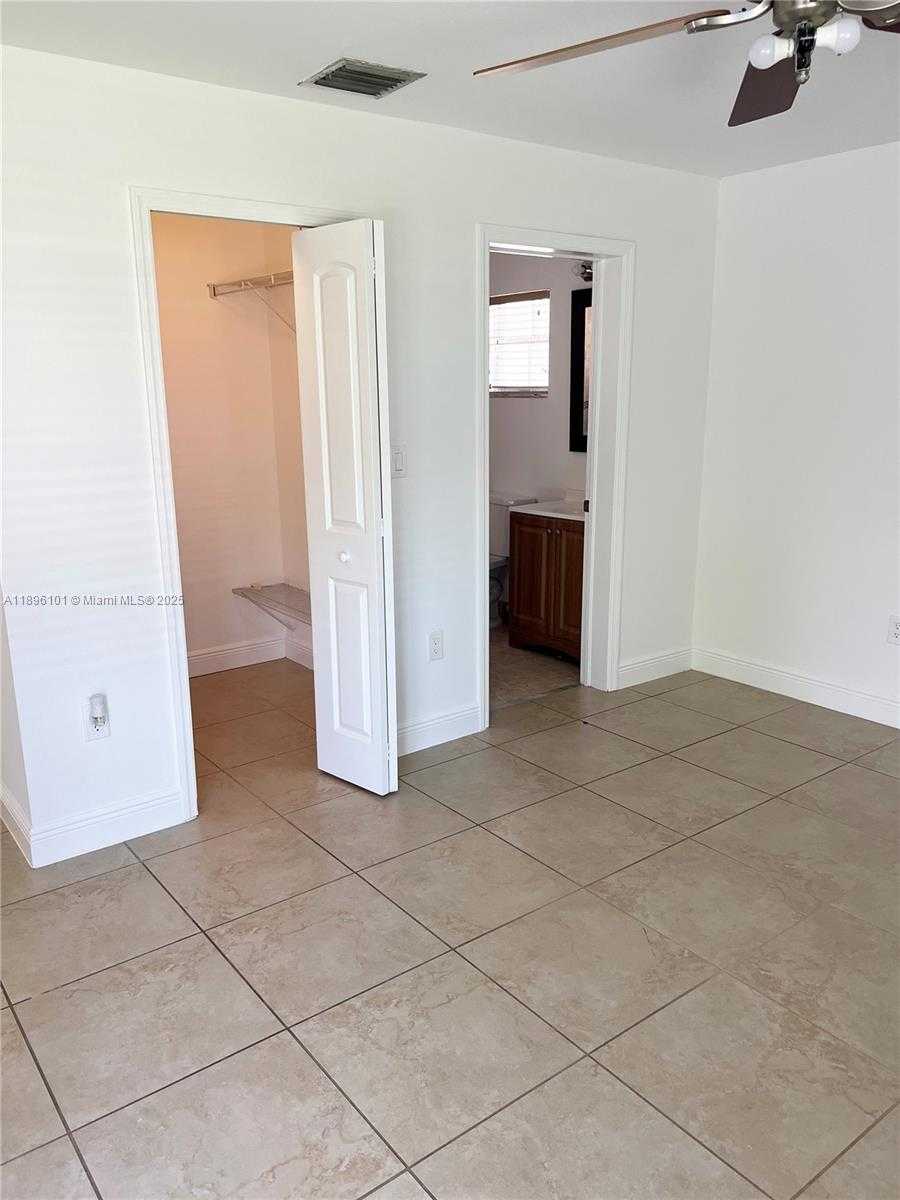 Small Image of 11371 SOUTH WEST 246TH TER, Homestead Number 13