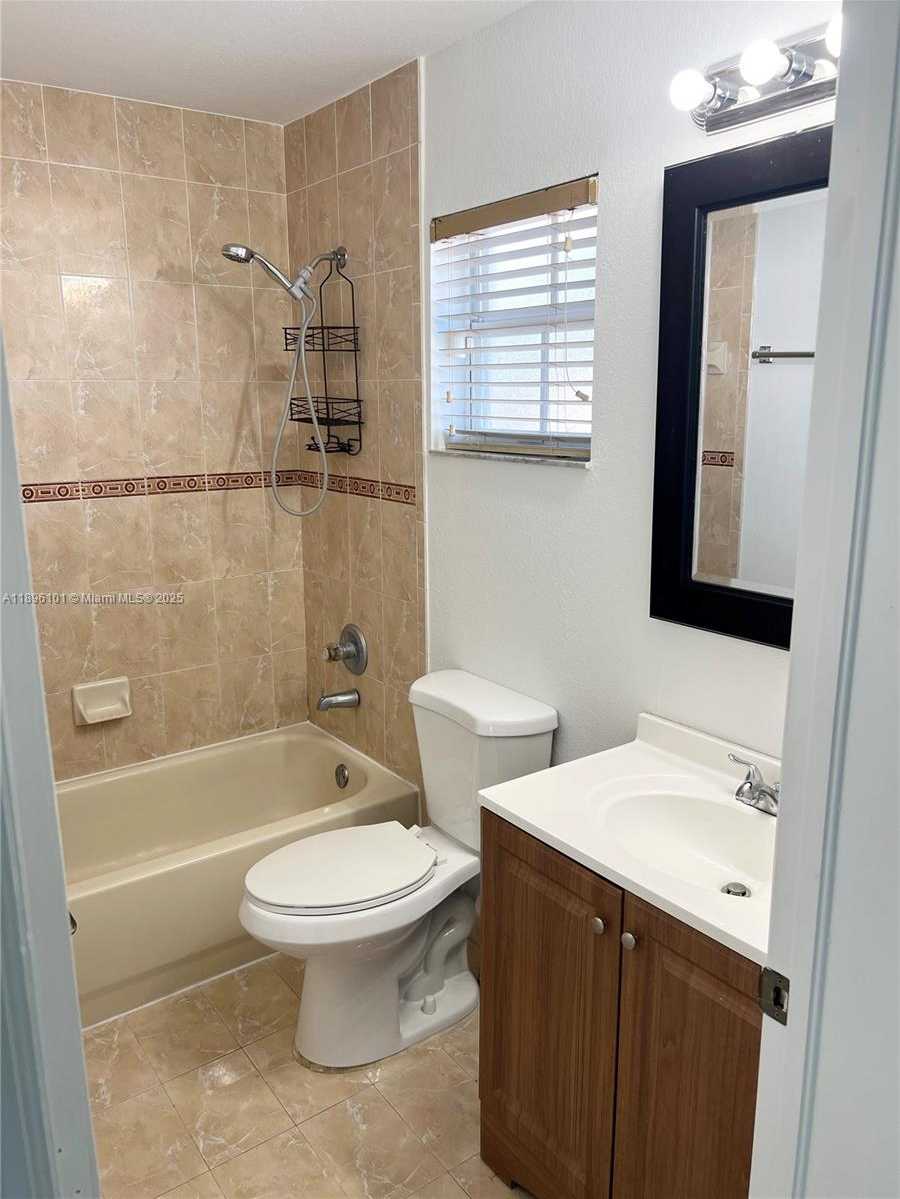 Small Image of 11371 SOUTH WEST 246TH TER, Homestead Number 14
