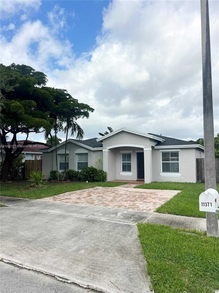 Small Image of 11371 SOUTH WEST 246TH TER, Homestead Number 2