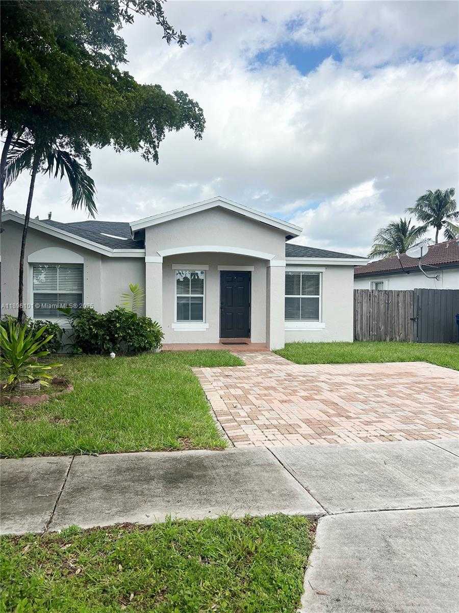 Small Image of 11371 SOUTH WEST 246TH TER, Homestead Number 3