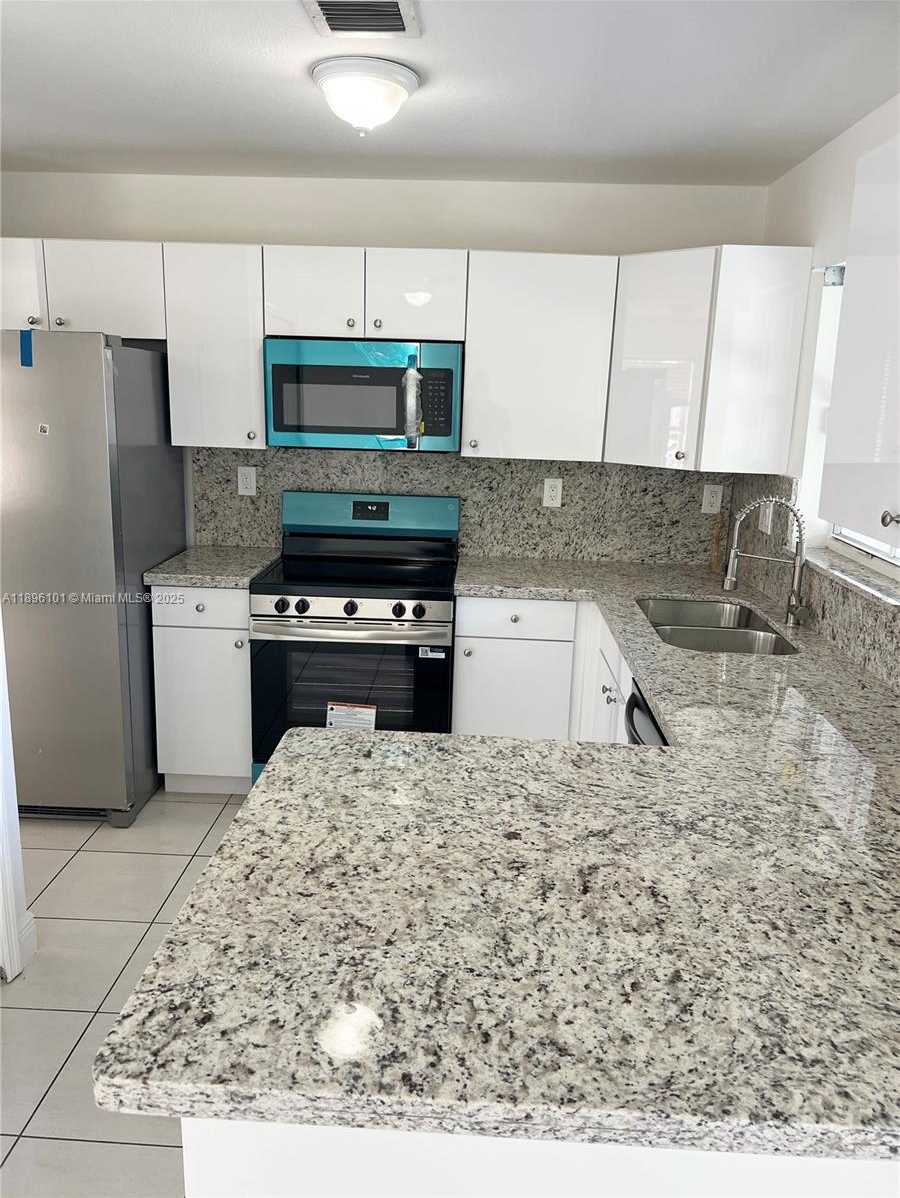 Small Image of 11371 SOUTH WEST 246TH TER, Homestead Number 8