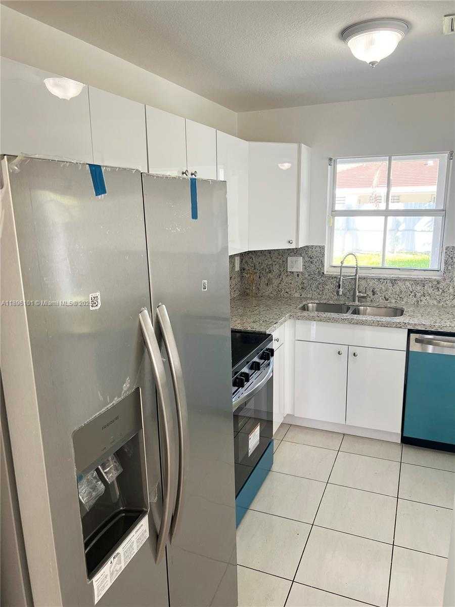 Small Image of 11371 SOUTH WEST 246TH TER, Homestead Number 9