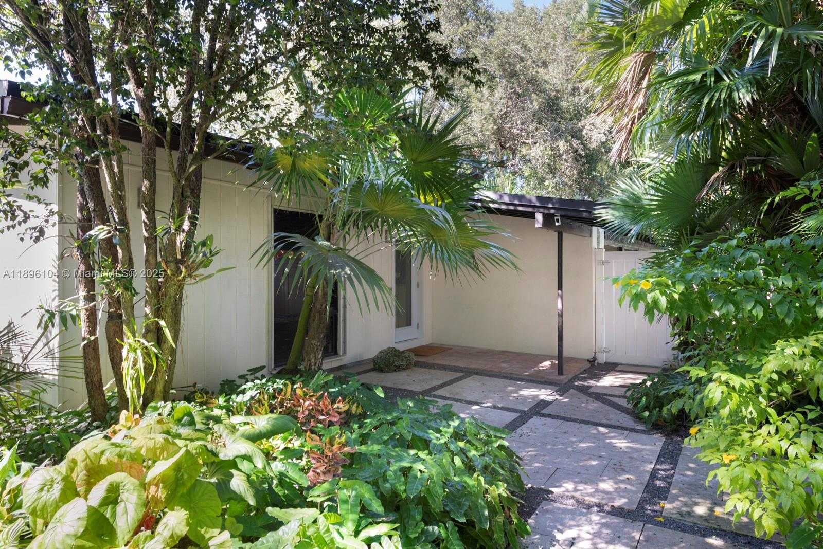 Small Image of 1107 NORTH EAST 118TH ST, Biscayne Park Number 19