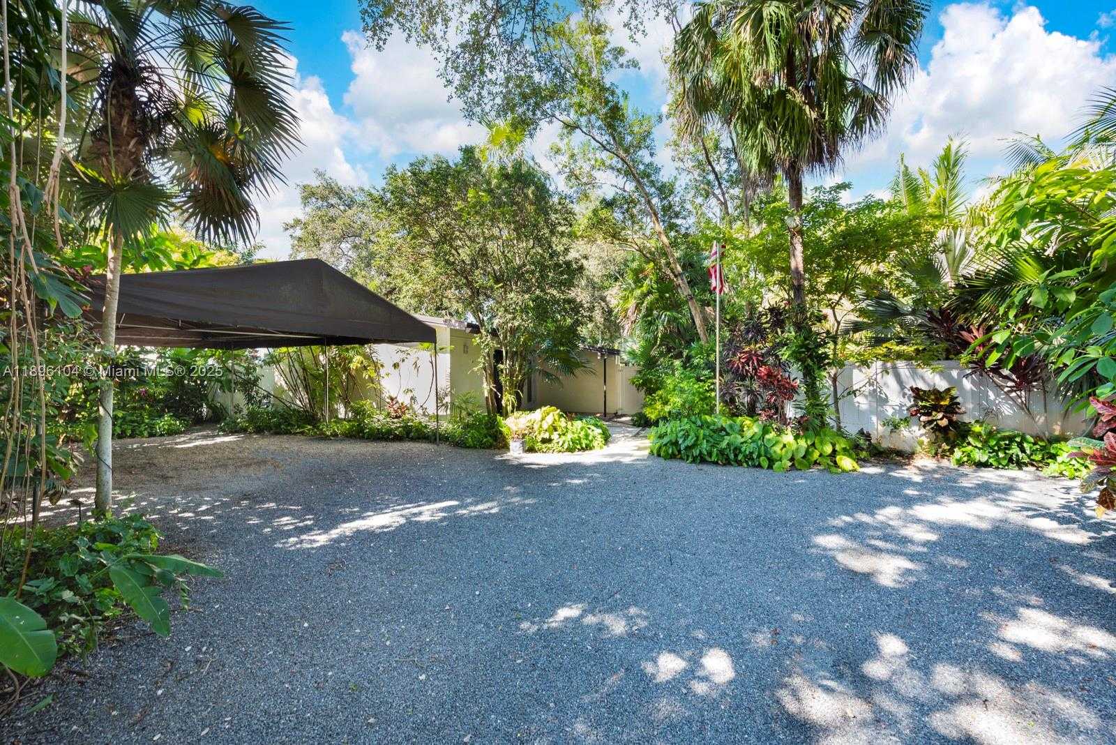 Small Image of 1107 NORTH EAST 118TH ST, Biscayne Park Number 20