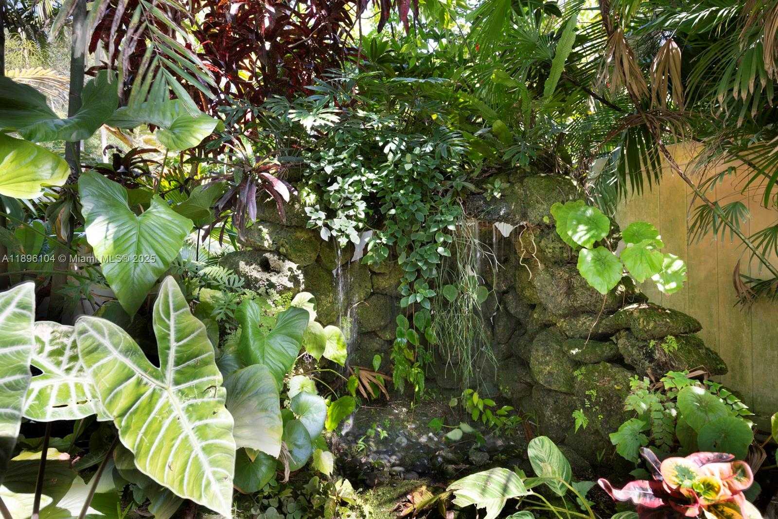 Small Image of 1107 NORTH EAST 118TH ST, Biscayne Park Number 28