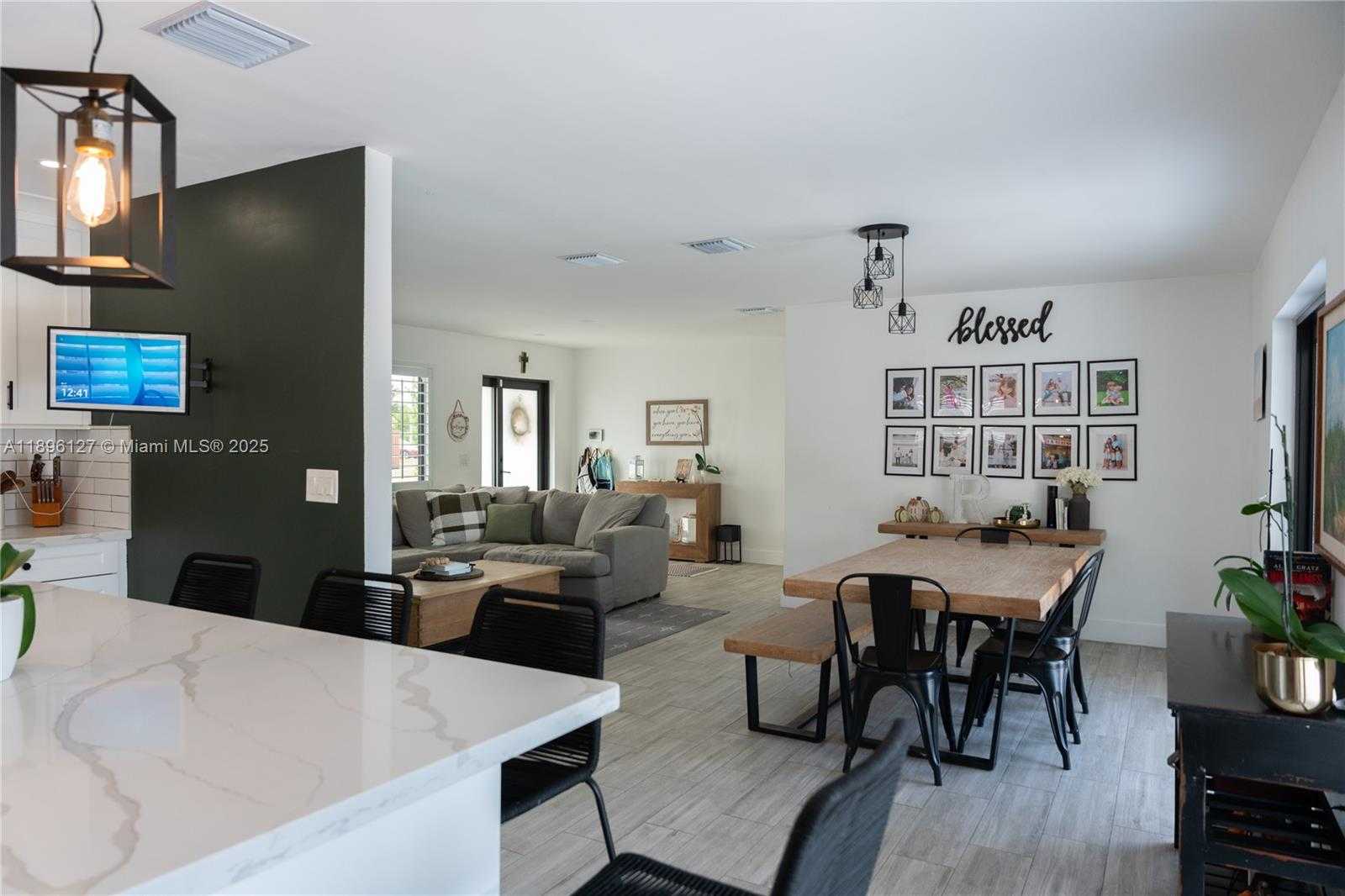 Small Image of 8895 SOUTH WEST 197TH TER, Cutler Bay Number 14