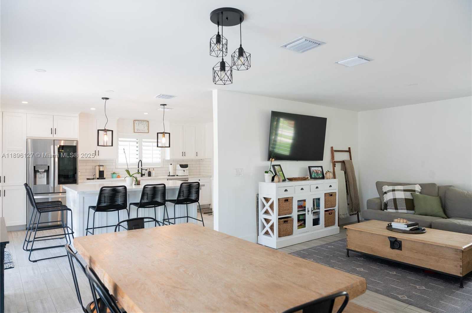 Small Image of 8895 SOUTH WEST 197TH TER, Cutler Bay Number 17