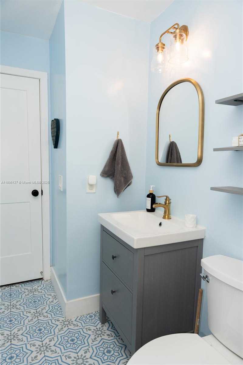 Small Image of 8895 SOUTH WEST 197TH TER, Cutler Bay Number 26