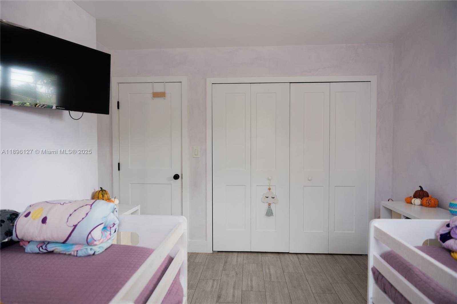 Small Image of 8895 SOUTH WEST 197TH TER, Cutler Bay Number 33
