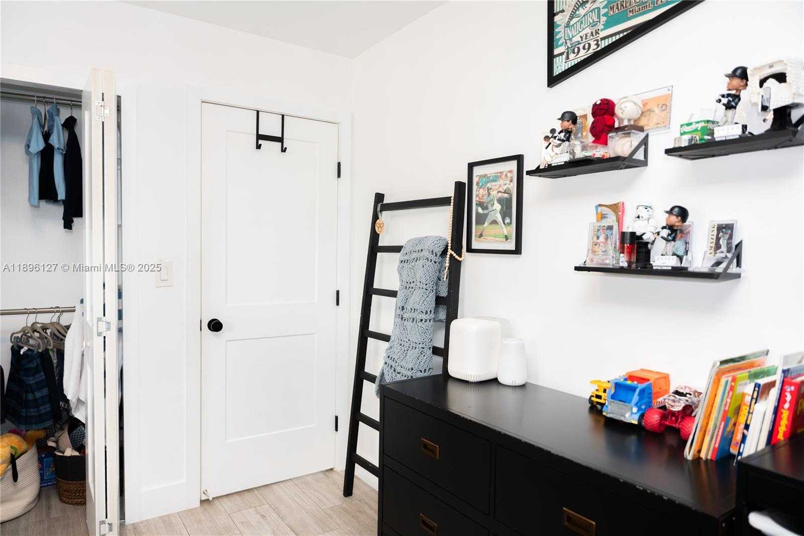 Small Image of 8895 SOUTH WEST 197TH TER, Cutler Bay Number 40