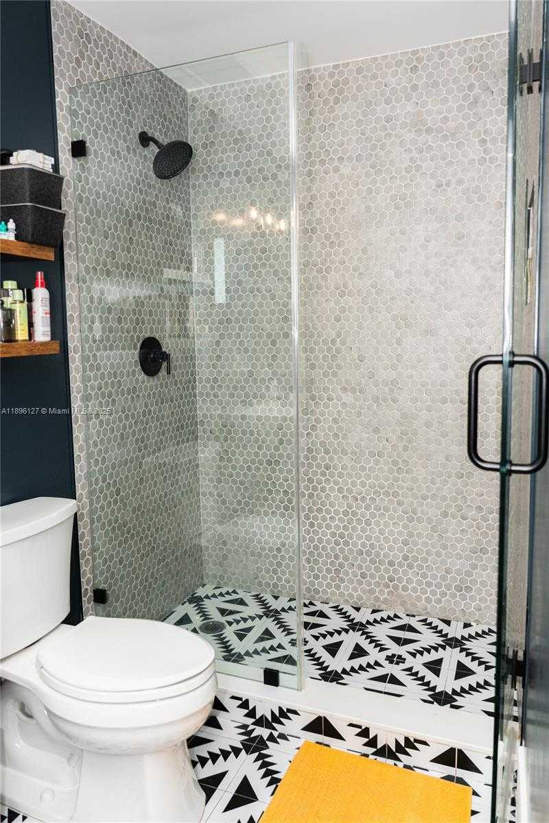 Small Image of 8895 SOUTH WEST 197TH TER, Cutler Bay Number 53