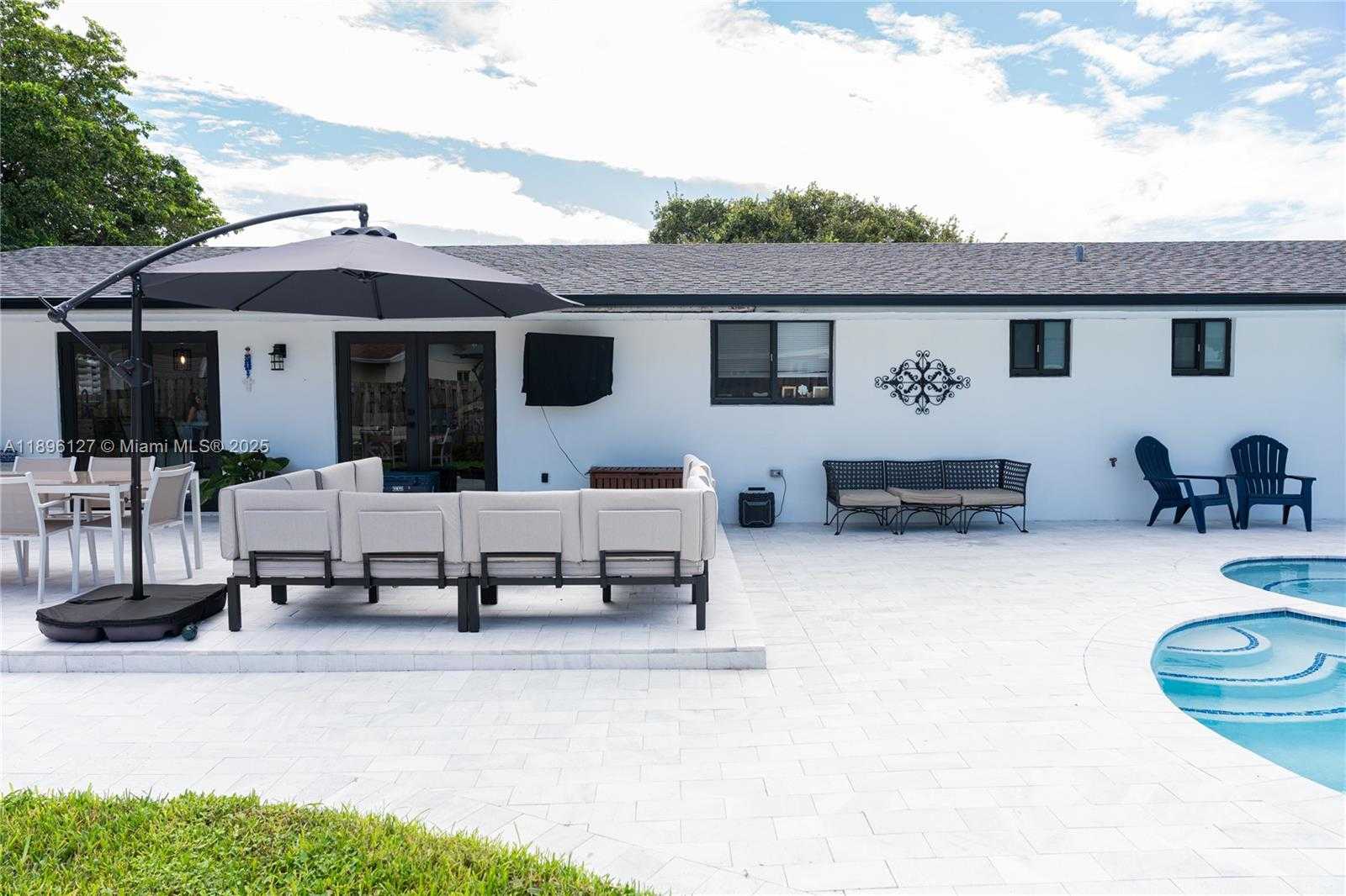 Small Image of 8895 SOUTH WEST 197TH TER, Cutler Bay Number 60