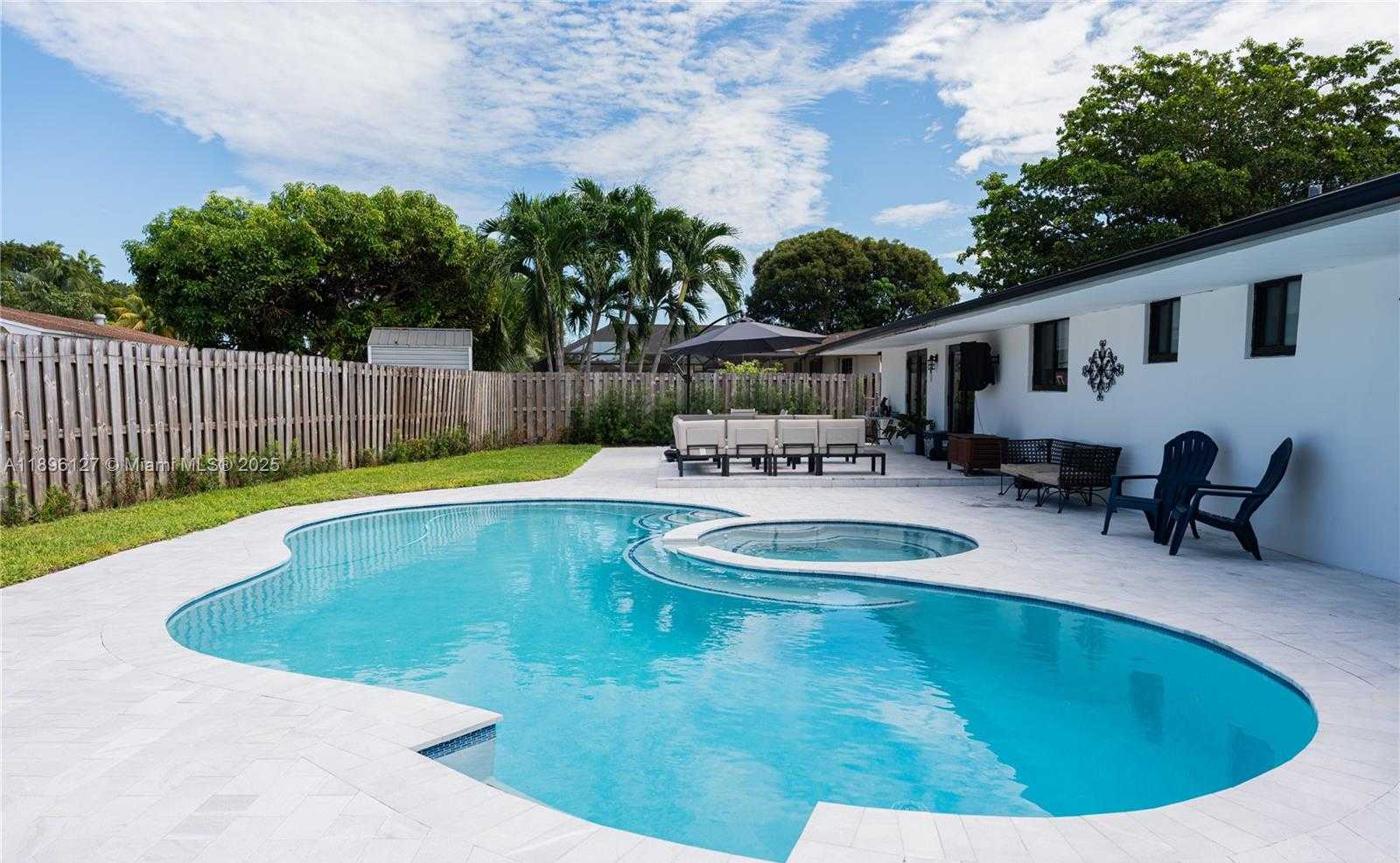 Small Image of 8895 SOUTH WEST 197TH TER, Cutler Bay Number 66
