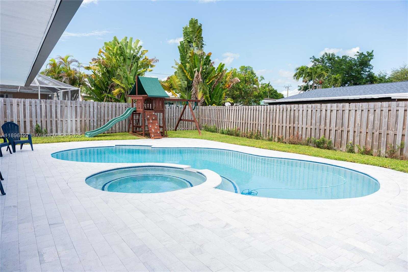Small Image of 8895 SOUTH WEST 197TH TER, Cutler Bay Number 67