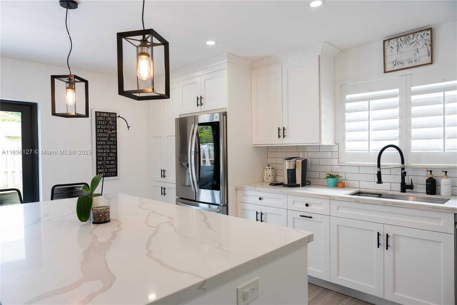 Small Image of 8895 SOUTH WEST 197TH TER, Cutler Bay Number 9