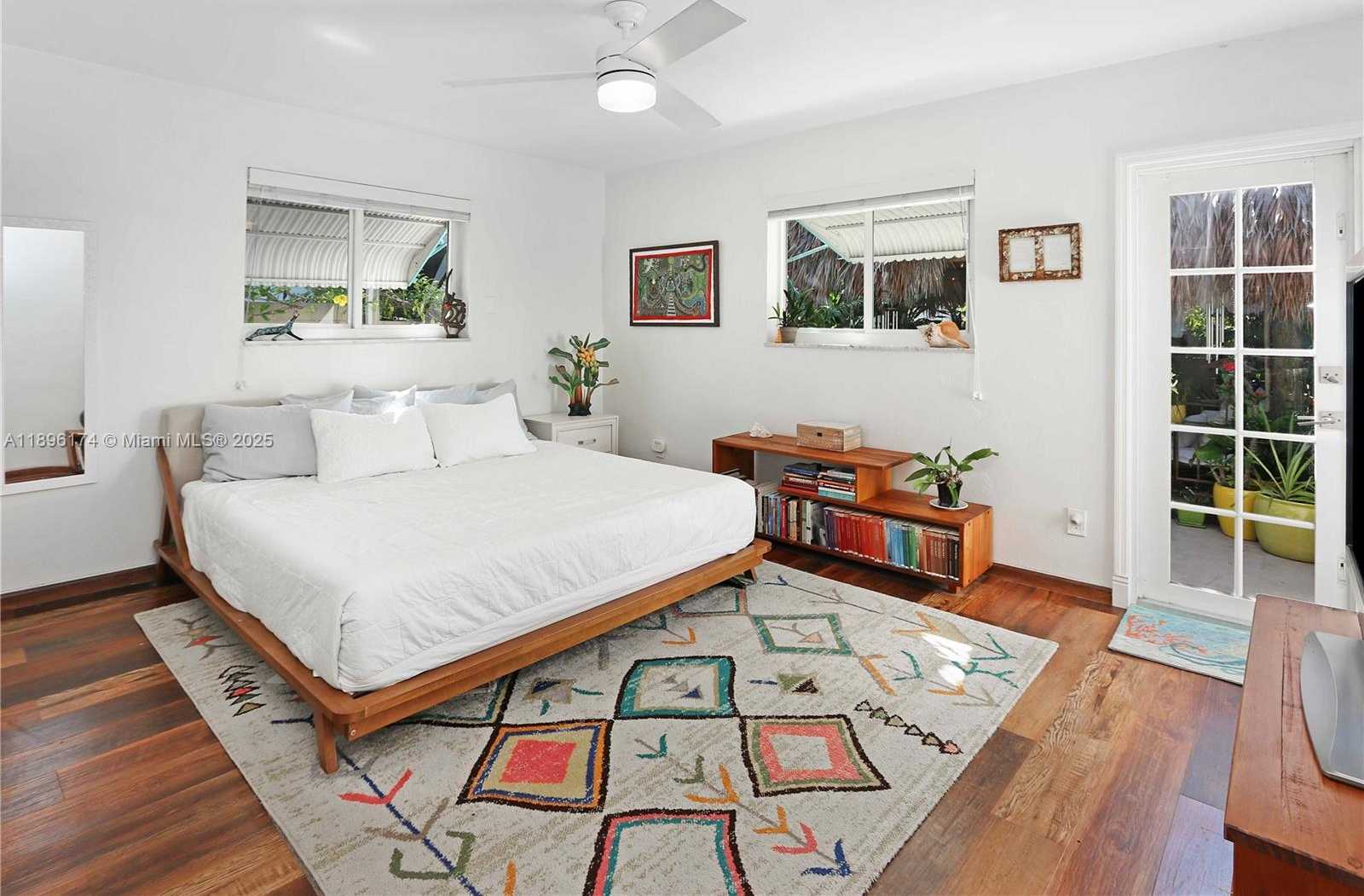 Small Image of 1408 HOLLYWOOD BLVD, Hollywood Number 25