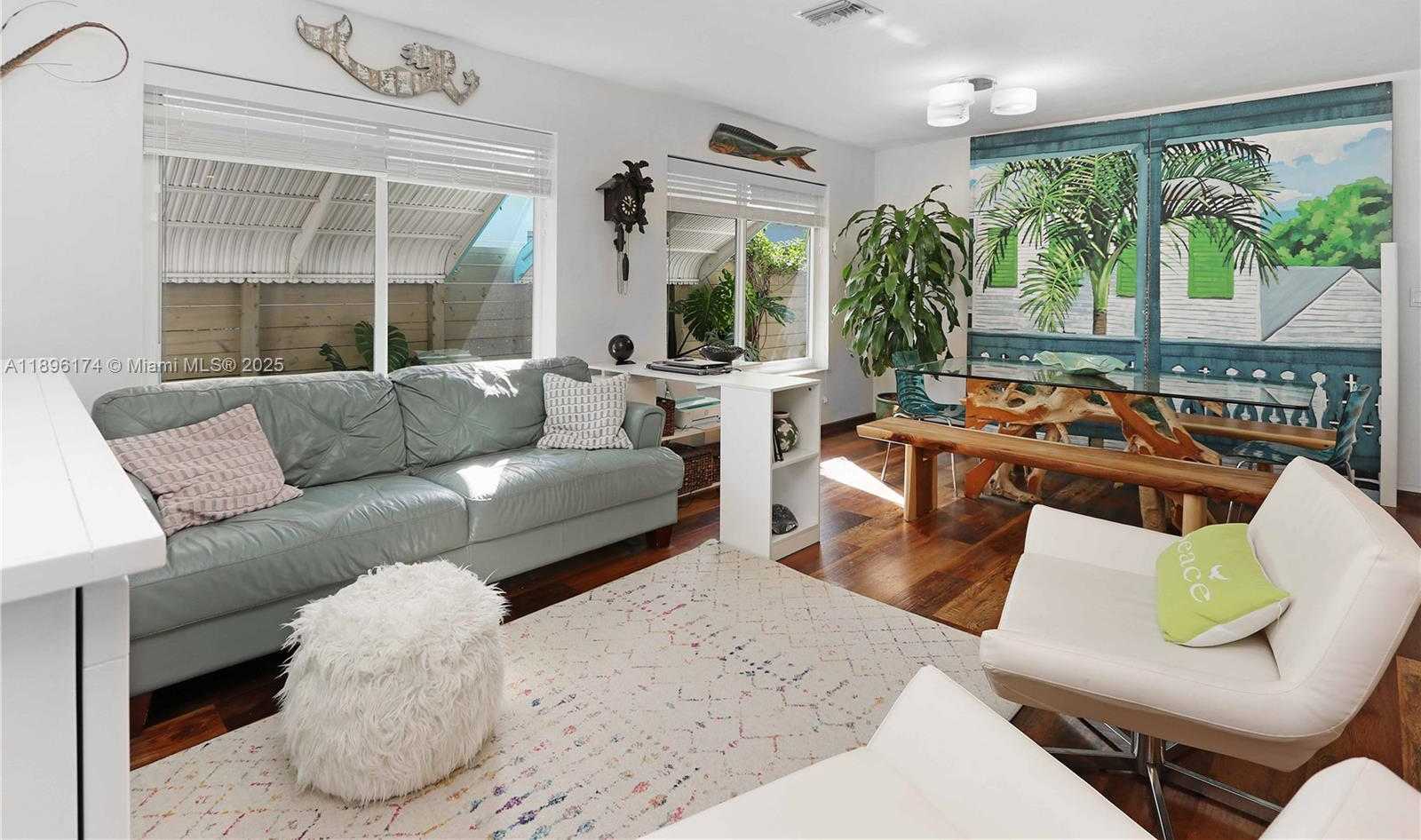Small Image of 1408 HOLLYWOOD BLVD, Hollywood Number 4