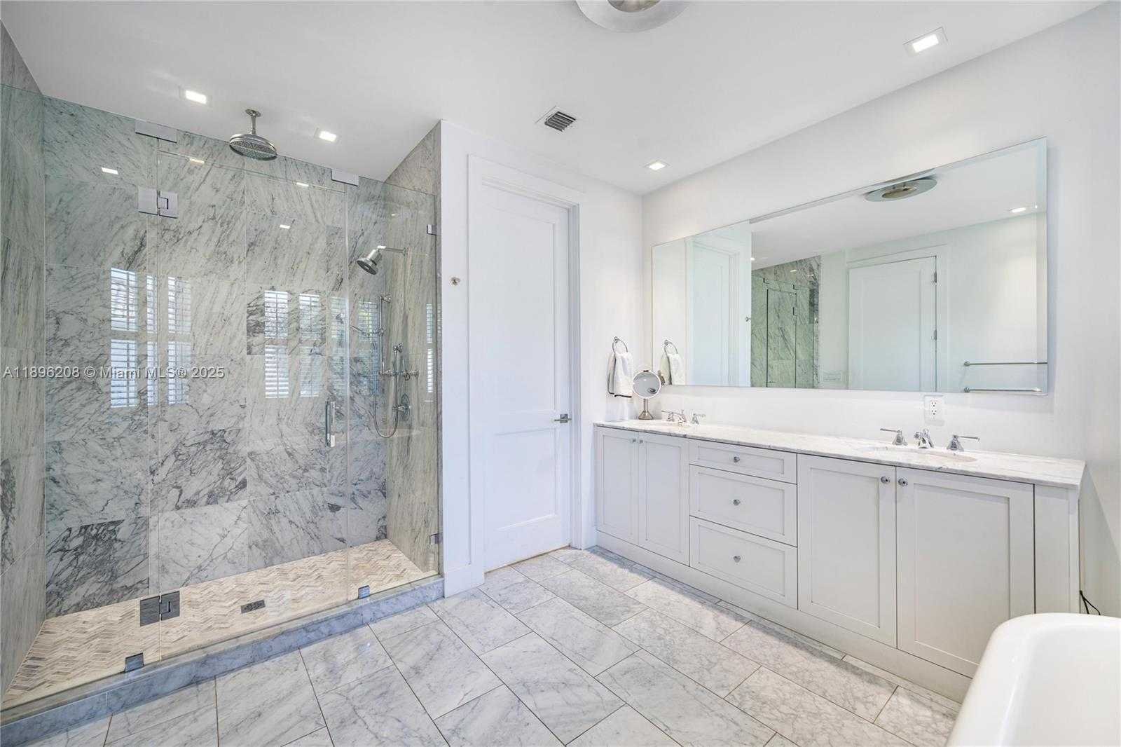 Small Image of 3703 NORTH EAST 199TH ST, Aventura Number 22