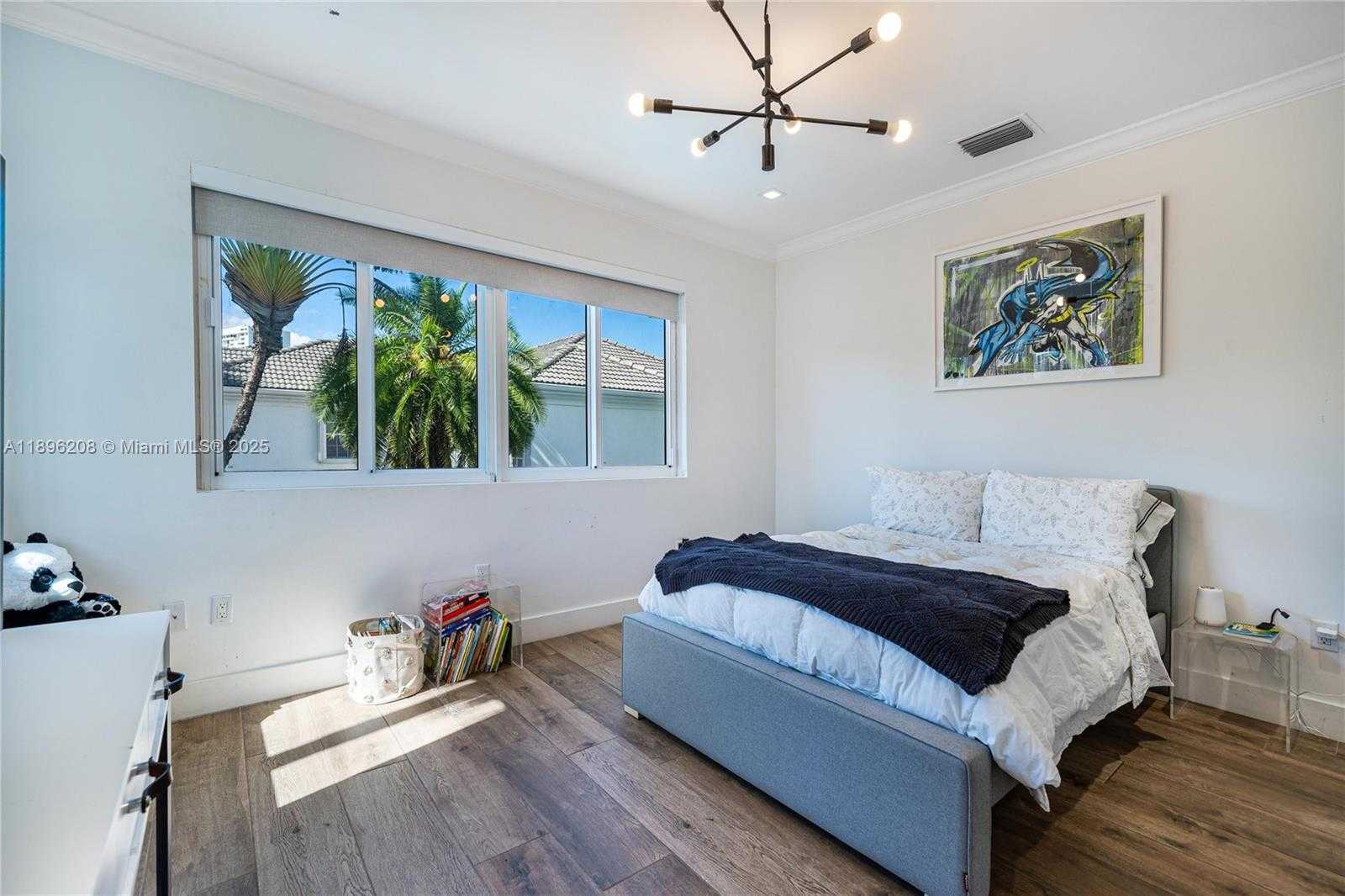 Small Image of 3703 NORTH EAST 199TH ST, Aventura Number 28