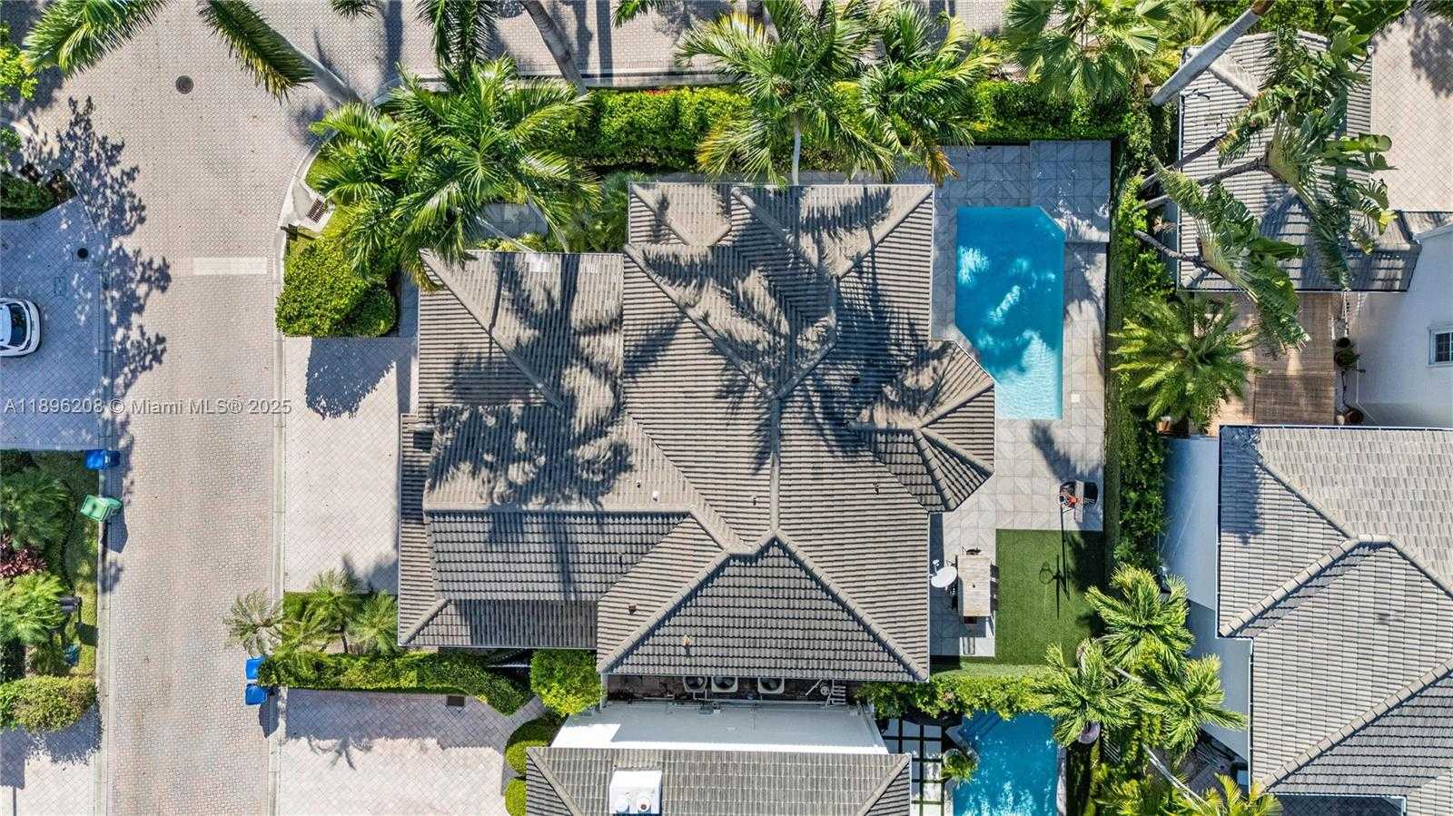 Small Image of 3703 NORTH EAST 199TH ST, Aventura Number 37