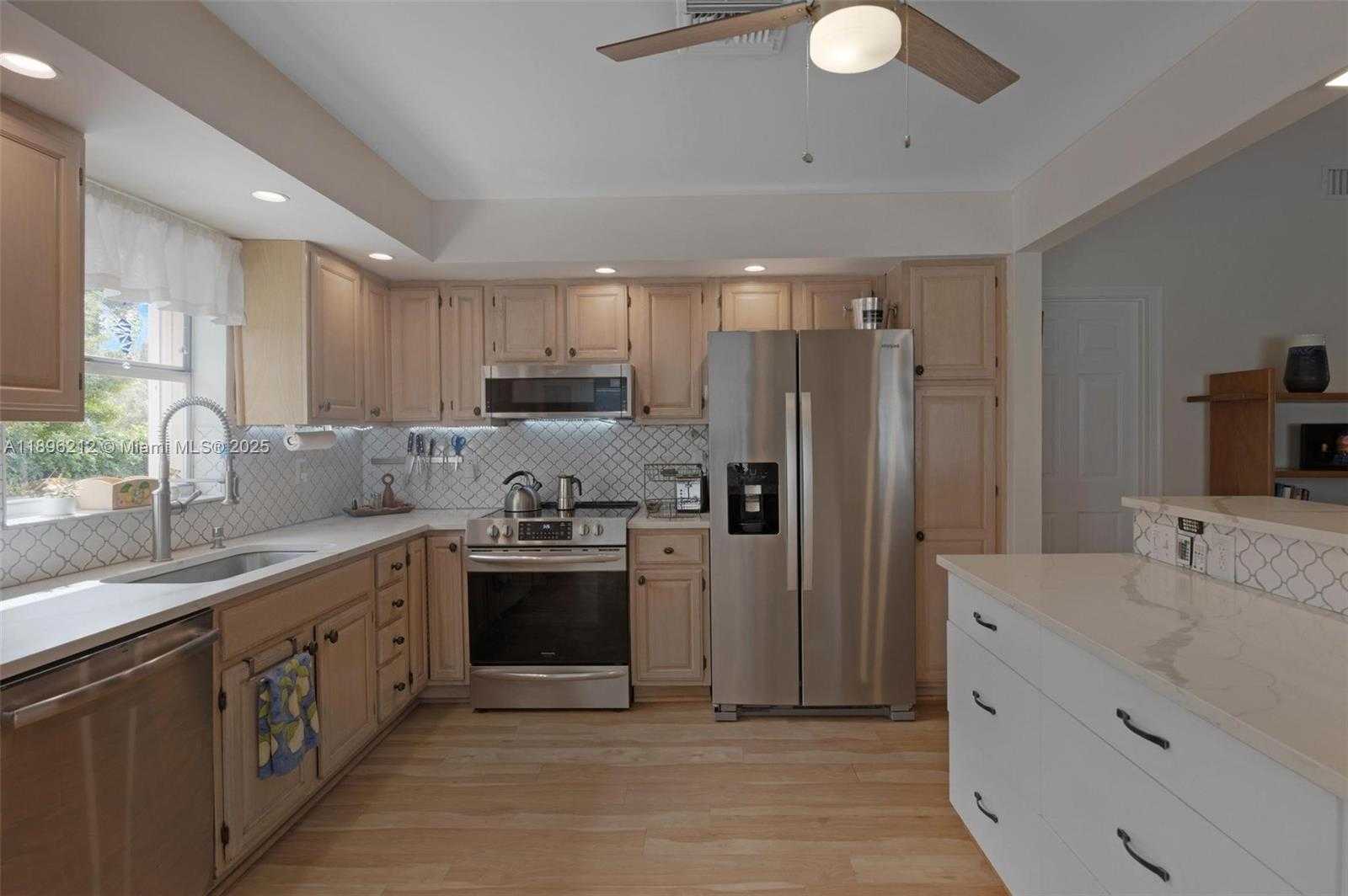 Small Image of 2270 SOUTH EAST 7TH PL, Homestead Number 13
