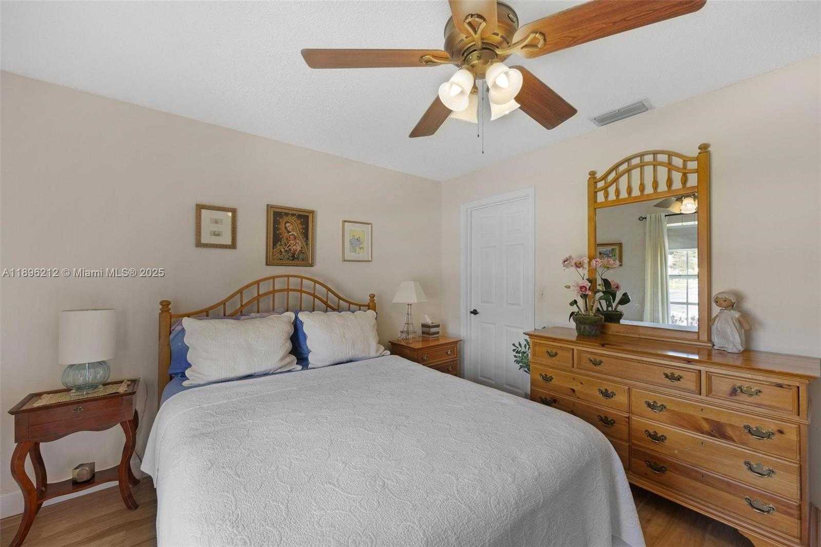 Small Image of 2270 SOUTH EAST 7TH PL, Homestead Number 23