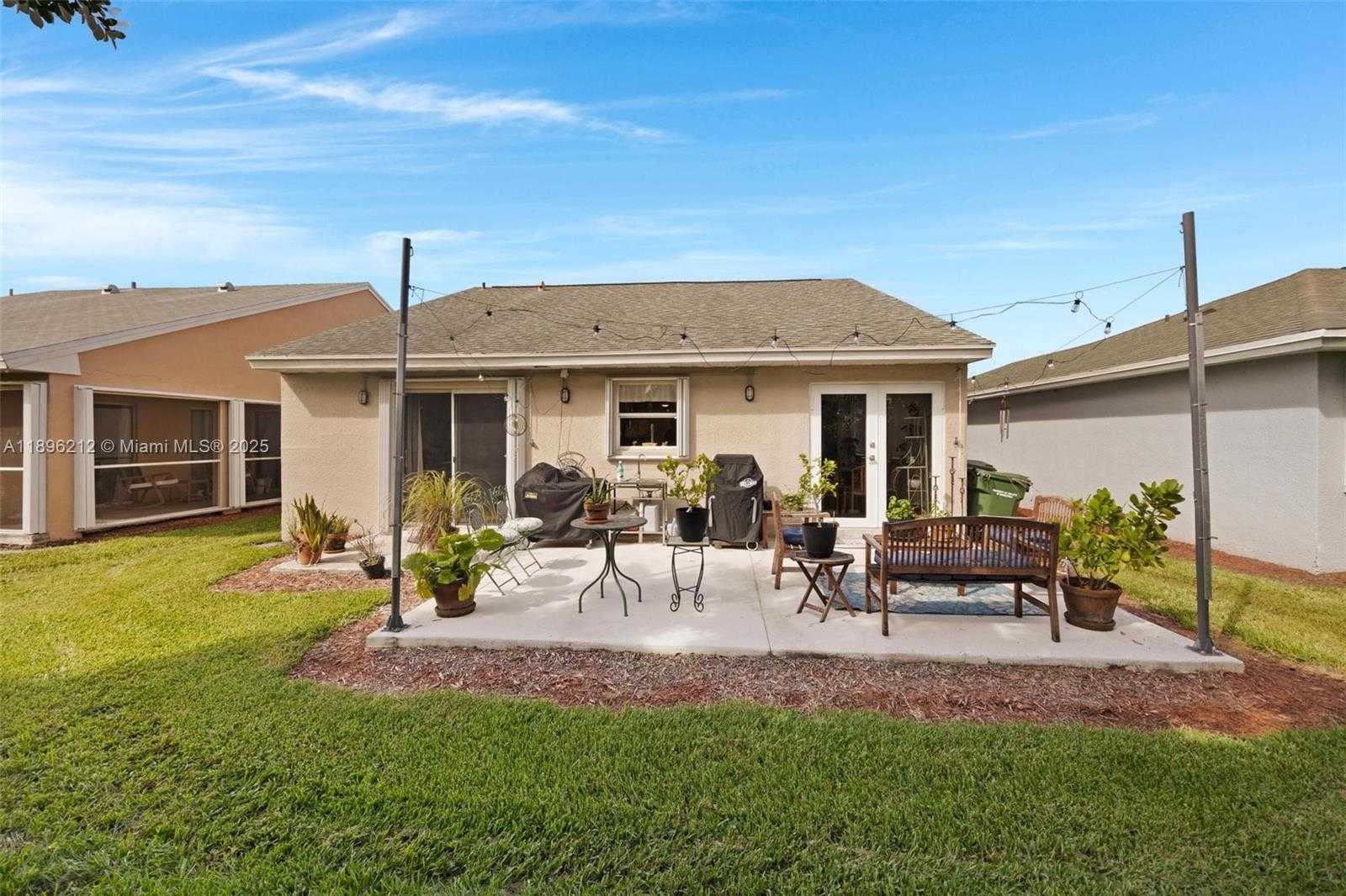 Small Image of 2270 SOUTH EAST 7TH PL, Homestead Number 28