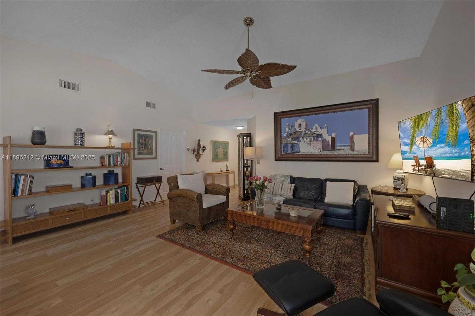 Small Image of 2270 SOUTH EAST 7TH PL, Homestead Number 8