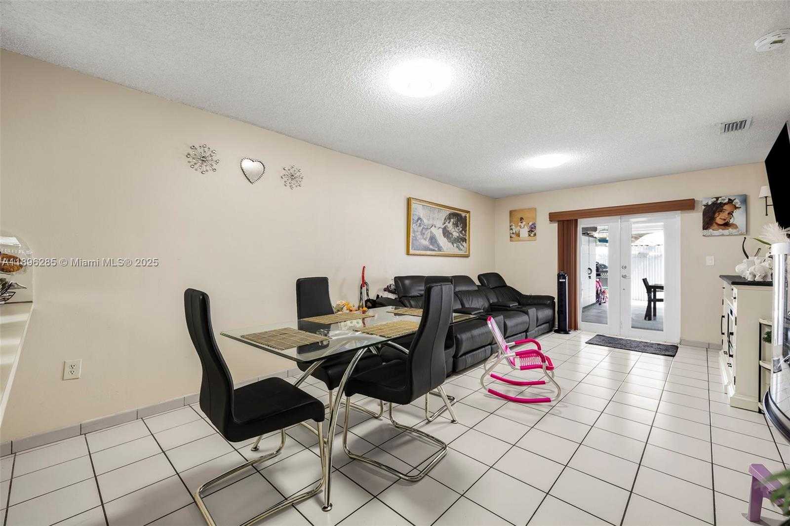 Small Image of 4191 WEST 10TH AVE, Hialeah Number 15