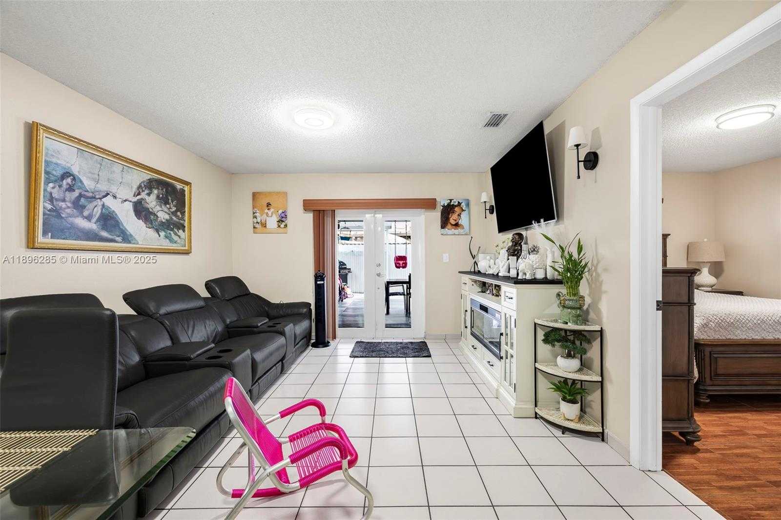Small Image of 4191 WEST 10TH AVE, Hialeah Number 16