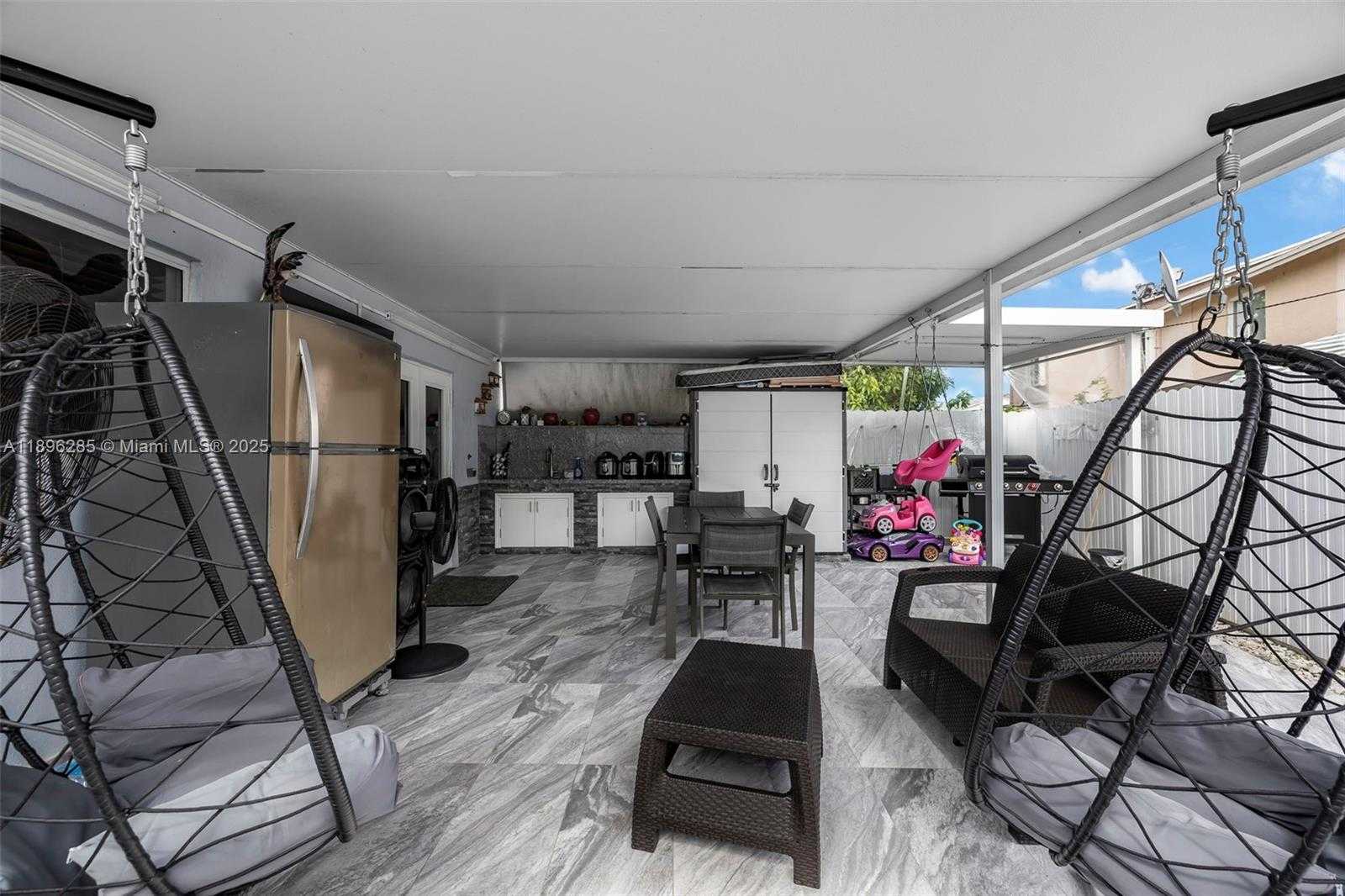 Small Image of 4191 WEST 10TH AVE, Hialeah Number 22