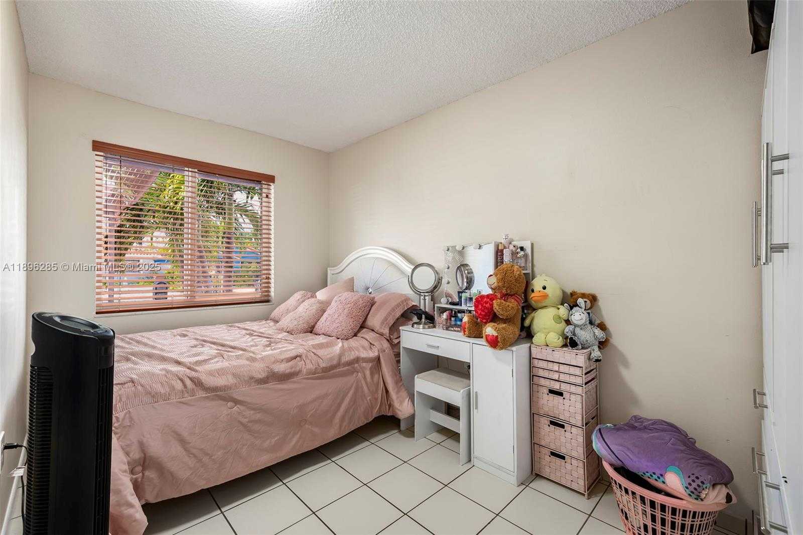 Small Image of 4191 WEST 10TH AVE, Hialeah Number 5