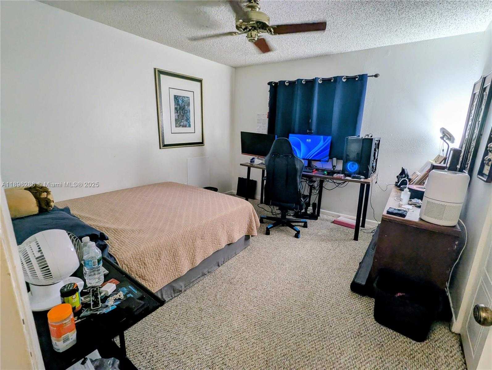 Small Image of 3031 NORTH 74TH AVE, Hollywood Number 26
