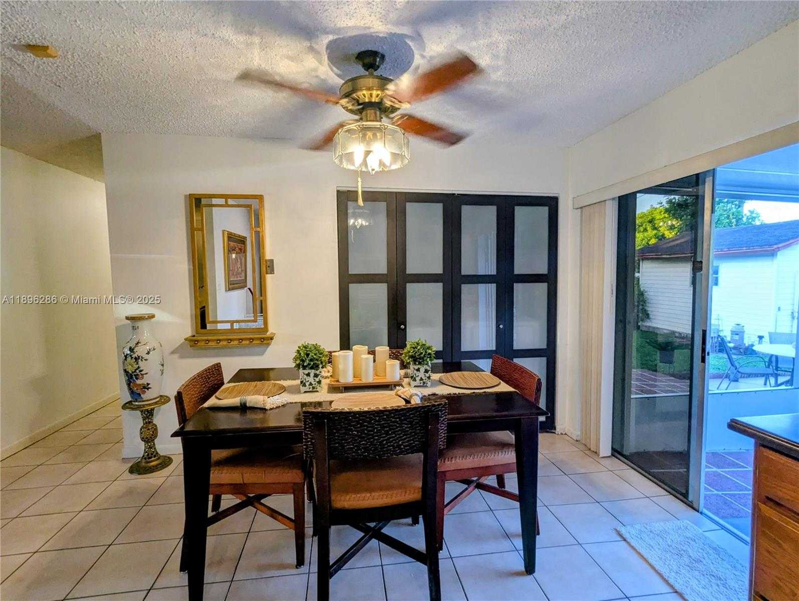 Small Image of 3031 NORTH 74TH AVE, Hollywood Number 7