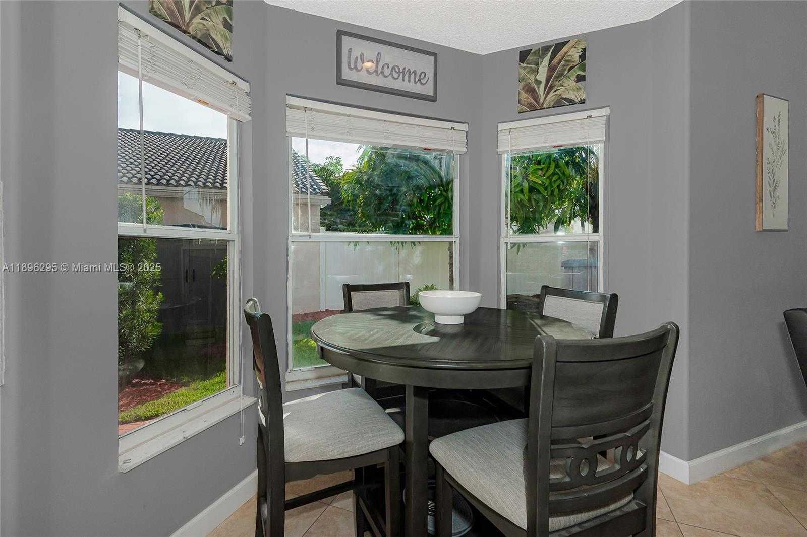 Small Image of 19190 NORTH WEST 24TH PL, Pembroke Pines Number 11